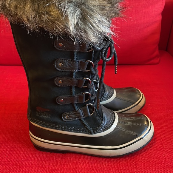 Sore Joan of Arc - Black! - Picture 4 of 10